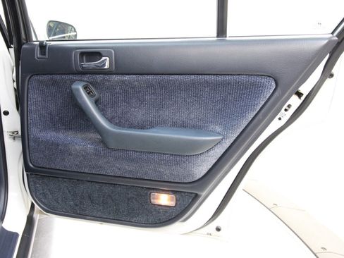 Used 1993 Honda Accord LX image 23