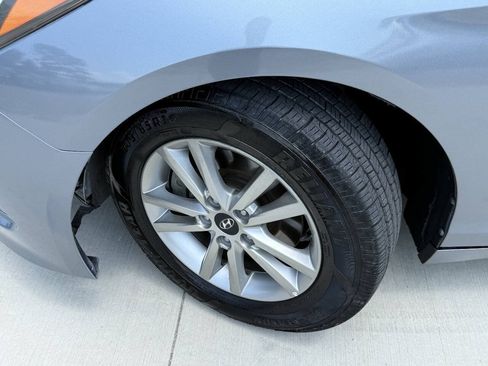 Used 2017 Hyundai Sonata SE FWD image 6