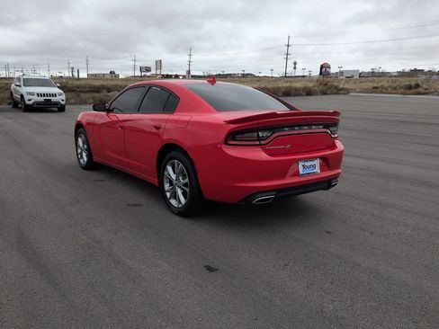 Used 2022 Dodge Charger SXT image 5