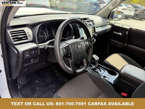 Used 2024 Toyota 4Runner TRD Off-Road AWD/4WD image 30