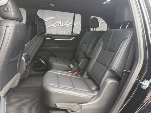 Used 2026 GMC Acadia Elevation w/ Black Edition FWD image 22