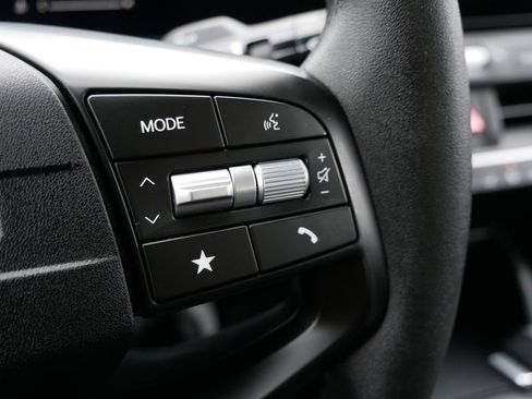 Used 2025 Kia K4 LXS image 24