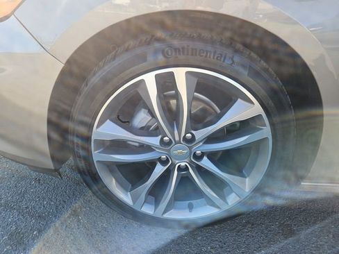 Used 2024 Chevrolet Malibu LT image 30