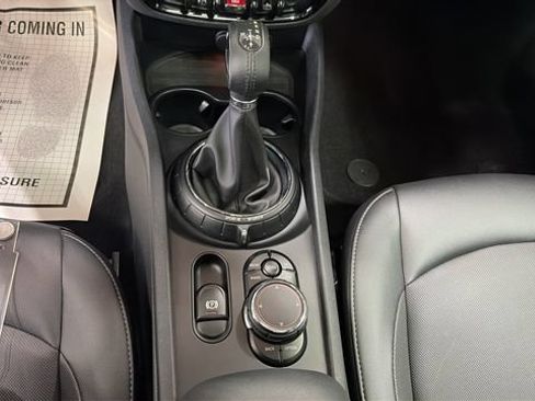 Used 2017 MINI Cooper Clubman ALL4 AWD/4WD image 31