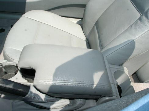 Used 2003 BMW 330Ci Convertible RWD image 31