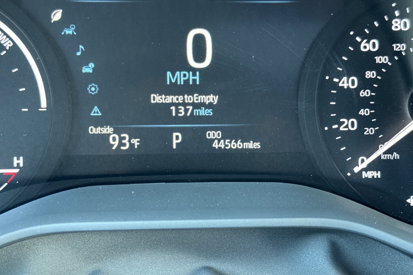 Used 2025 Toyota Sienna XLE FWD image 41