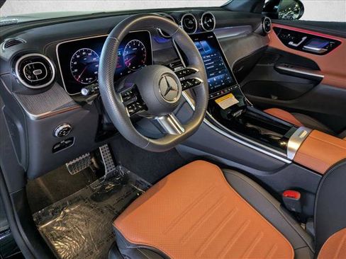 Certified 2025 Mercedes-Benz GLC 300 image 13