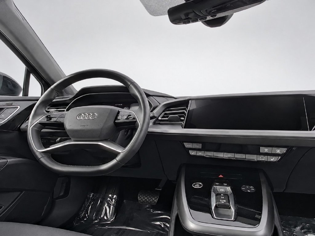 Used 2023 Audi Q4 e-tron Premium Plus AWD/4WD image 30
