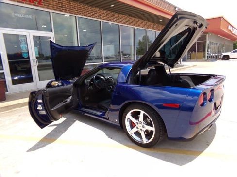 Used 2007 Chevrolet Corvette Coupe RWD image 13