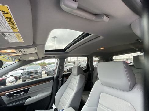 Used 2021 Honda CR-V Touring image 18