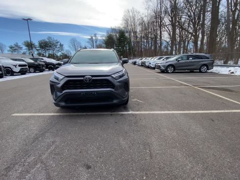 Used 2024 Toyota RAV4 XLE image 3