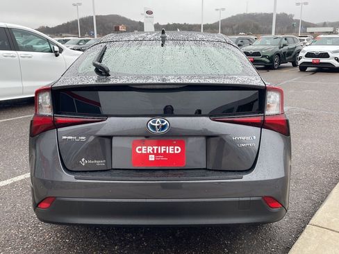 Certified 2022 Toyota Prius Limited image 2