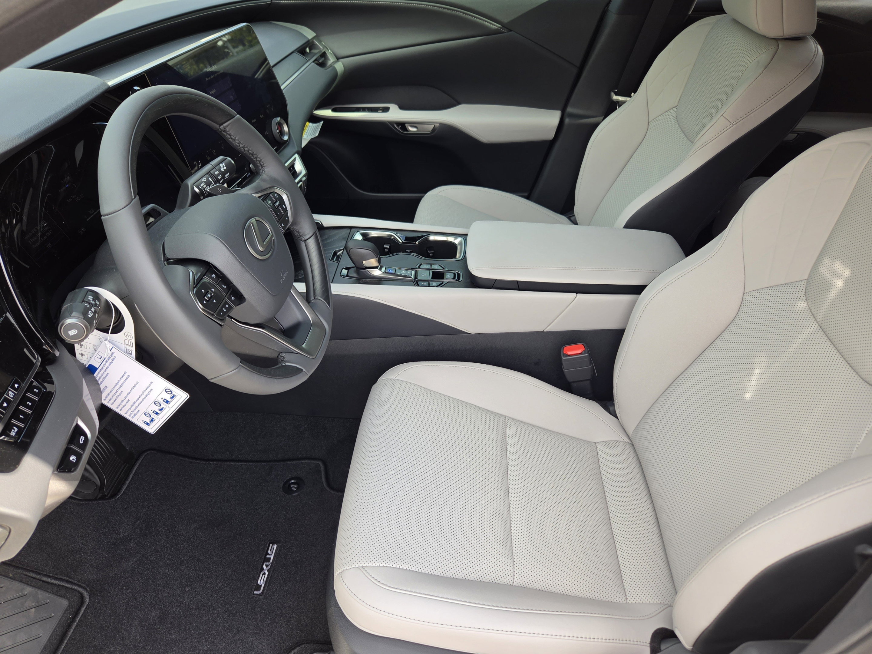 New 2026 Lexus RX 350 AWD image 5