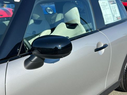 Used 2025 MINI Cooper S image 10