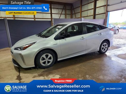 Used 2022 Toyota Prius LE AWD/4WD image 1