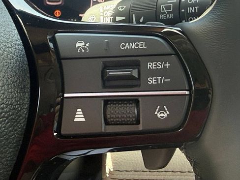 New 2026 Honda Pilot Touring image 23
