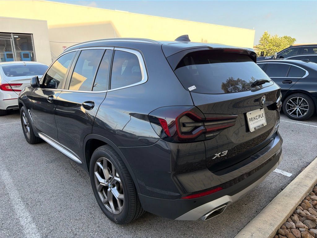 Certified 2023 BMW X3 sDrive30i w/ Convenience Package RWD image 3