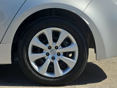 Certified 2025 Toyota Corolla LE FWD image 23