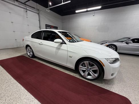 Used 2009 BMW 335i xDrive Coupe AWD/4WD image 11