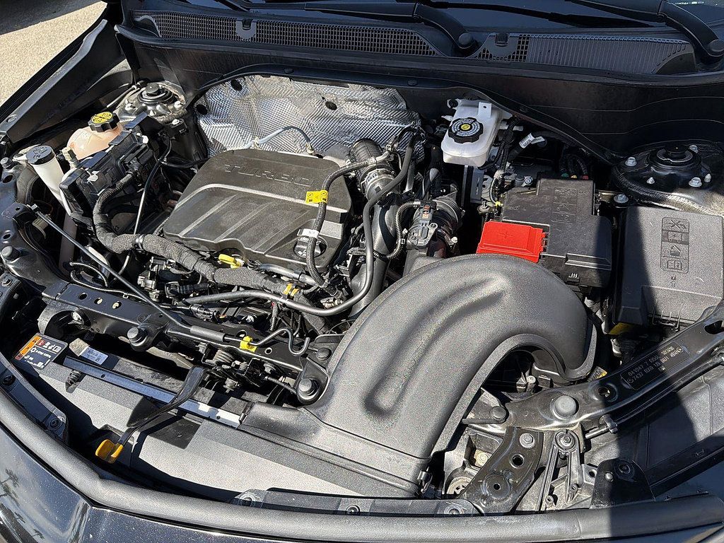 Used 2023 Buick Encore GX Preferred w/ Cold Weather Comfort Package FWD image 27