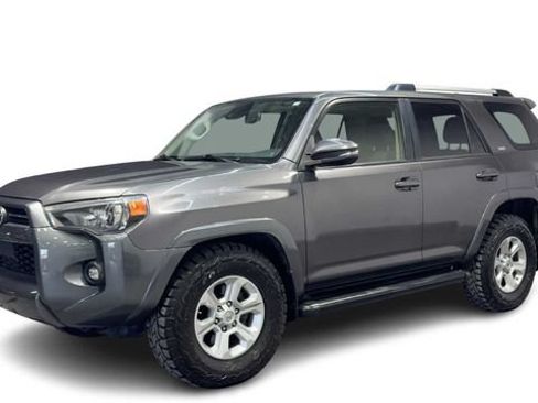 Used 2021 Toyota 4Runner SR5 Premium w/ Moonroof Package RWD image 5