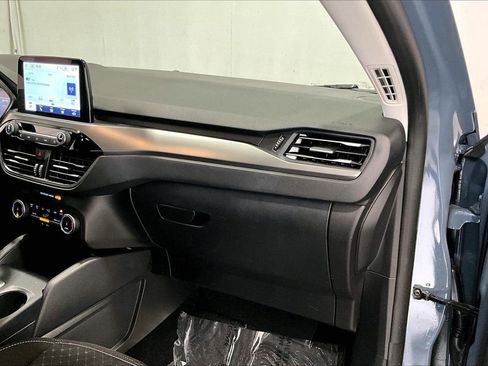 Certified 2025 Ford Escape Active FWD image 16