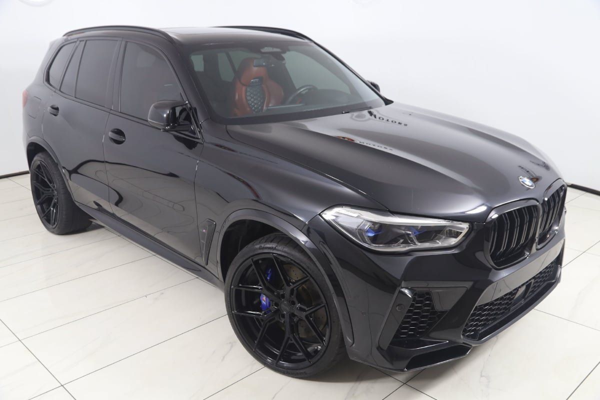 Used 2021 BMW X5 M w/ Executive Package AWD/4WD image 22