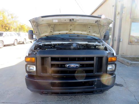 Used 2008 Ford E-250 and Econoline 250 image 30