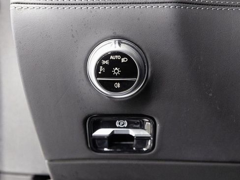 Used 2022 Mercedes-Benz SL 55 AMG 4MATIC image 11