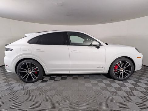 New 2026 Porsche Cayenne GTS AWD/4WD image 8