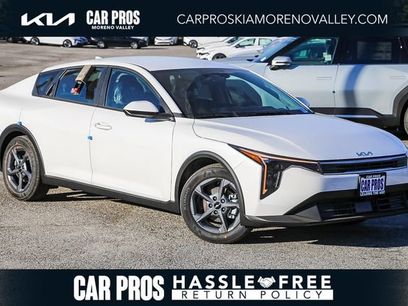 New 2026 Kia K4 LXS