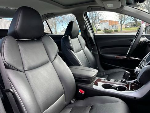 Used 2017 Acura TLX w/ Technology Package image 26