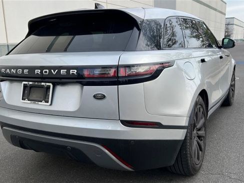 Used 2018 Land Rover Range Rover Velar S AWD/4WD image 26