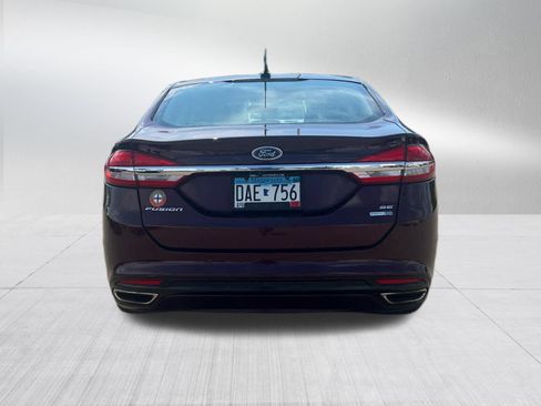 Used 2017 Ford Fusion SE w/ Fusion SE Technology Package AWD/4WD image 5