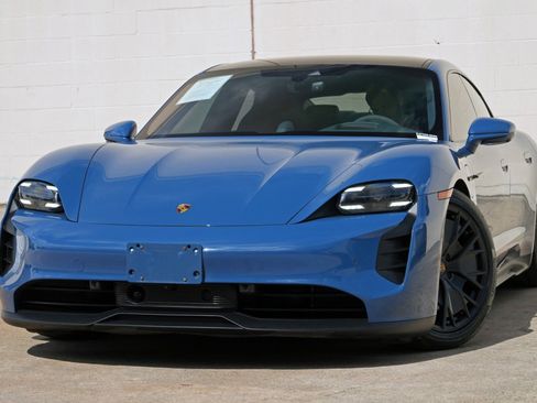 Used 2023 Porsche Taycan GTS AWD/4WD image 3