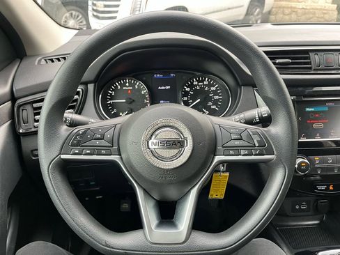 Used 2020 Nissan Rogue Sport S w/ Appearance Package image 20
