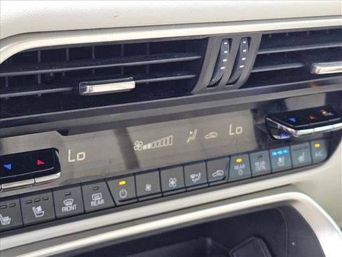 Used 2024 MAZDA CX-90 3.3 Turbo w/ Premium Plus Pkg image 7