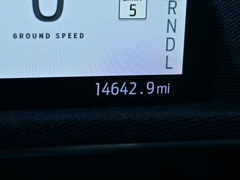 Used 2023 Ford Mustang Mach-E Premium image 21