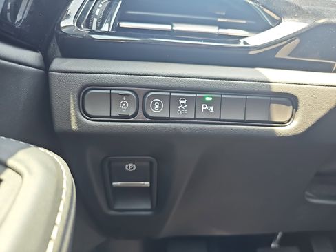 Used 2025 Acura MDX FWD w/ Technology Package image 27