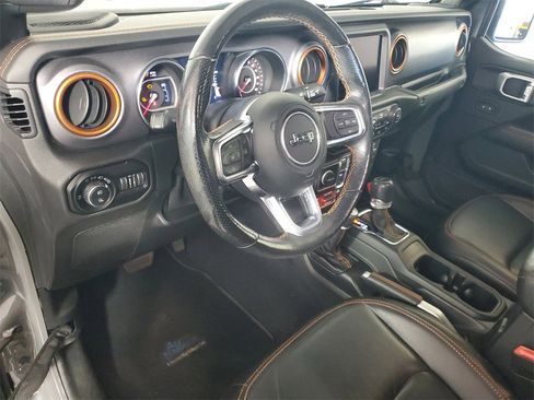 Used 2020 Jeep Gladiator Mojave image 10