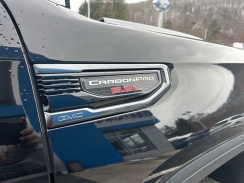 Used 2022 GMC Sierra 1500 AT4 w/ AT4 Premium Package image 9