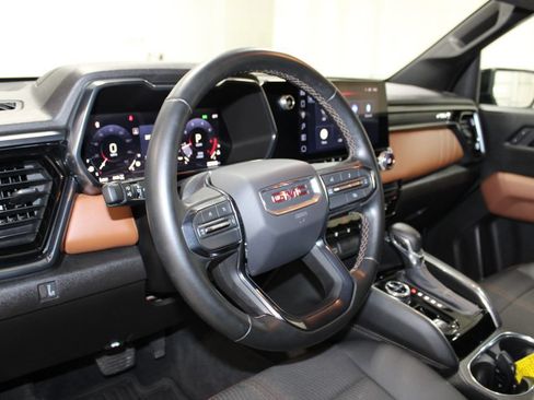 Used 2024 GMC Canyon AT4 AWD/4WD image 16