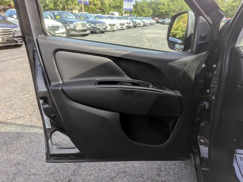 Used 2017 RAM ProMaster City Tradesman w/ Rear Back-up Camera Group image 11