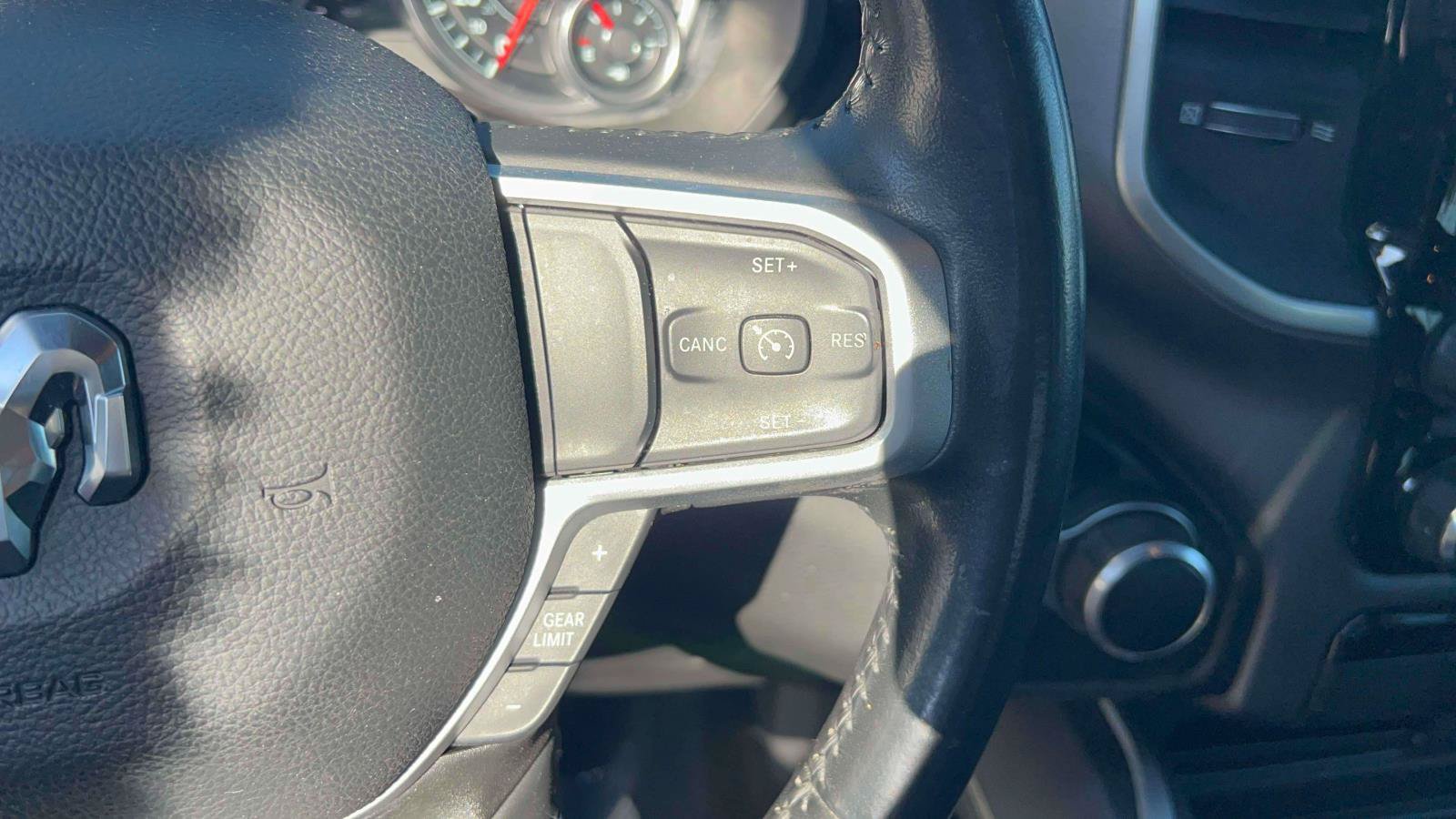 Used 2023 RAM 1500 Big Horn AWD/4WD image 25