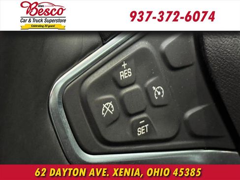 Used 2018 Chevrolet Malibu LT image 12