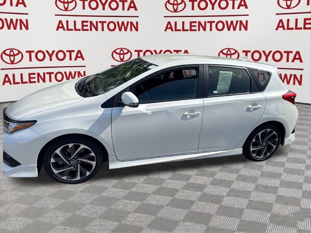 Used 2017 Toyota Corolla iM w/ Carpet Mat Package FWD image 31