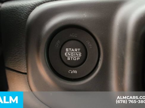 Used 2023 Jeep Wrangler Rubicon AWD/4WD image 24