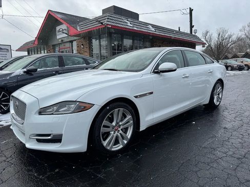 Used 2017 Jaguar XJ L Portfolio image 7