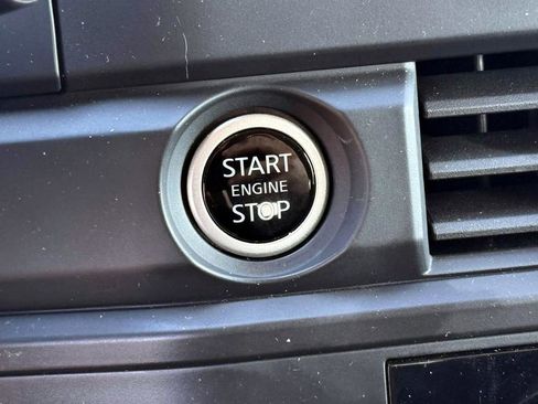 Certified 2024 Nissan Pathfinder S image 36