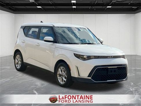 Used 2024 Kia Soul LX w/ Option Group 015 image 7